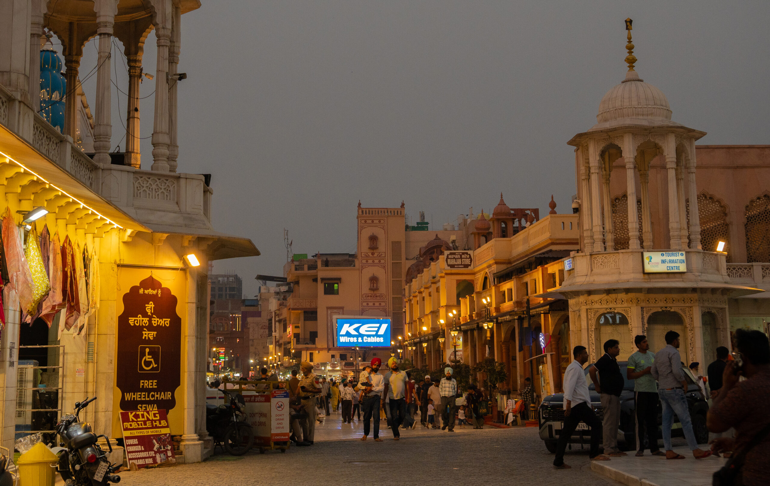 The gorgeous streets of Amritsar near the Golden Temple where the tuk-tuk guys sell Wagah-border tickets