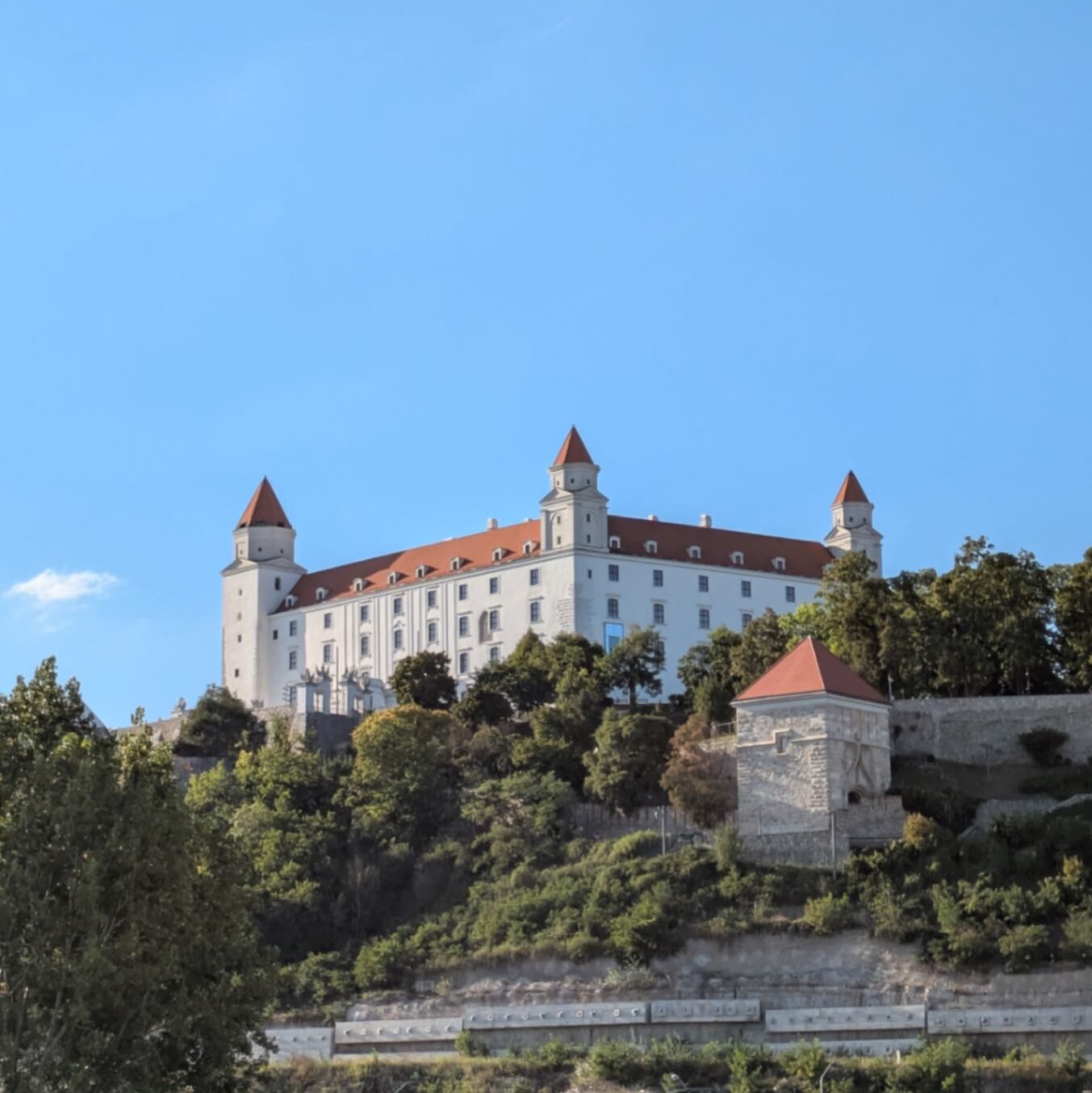 The impressive Bratislava Castle that sits high on a hill, a highlight for those visiting Bratislava as a perfect day trip from Budapest