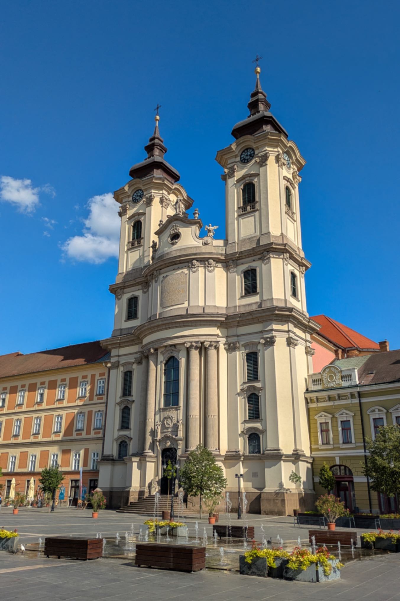 The towering cathedral that sits on the main square of Eger