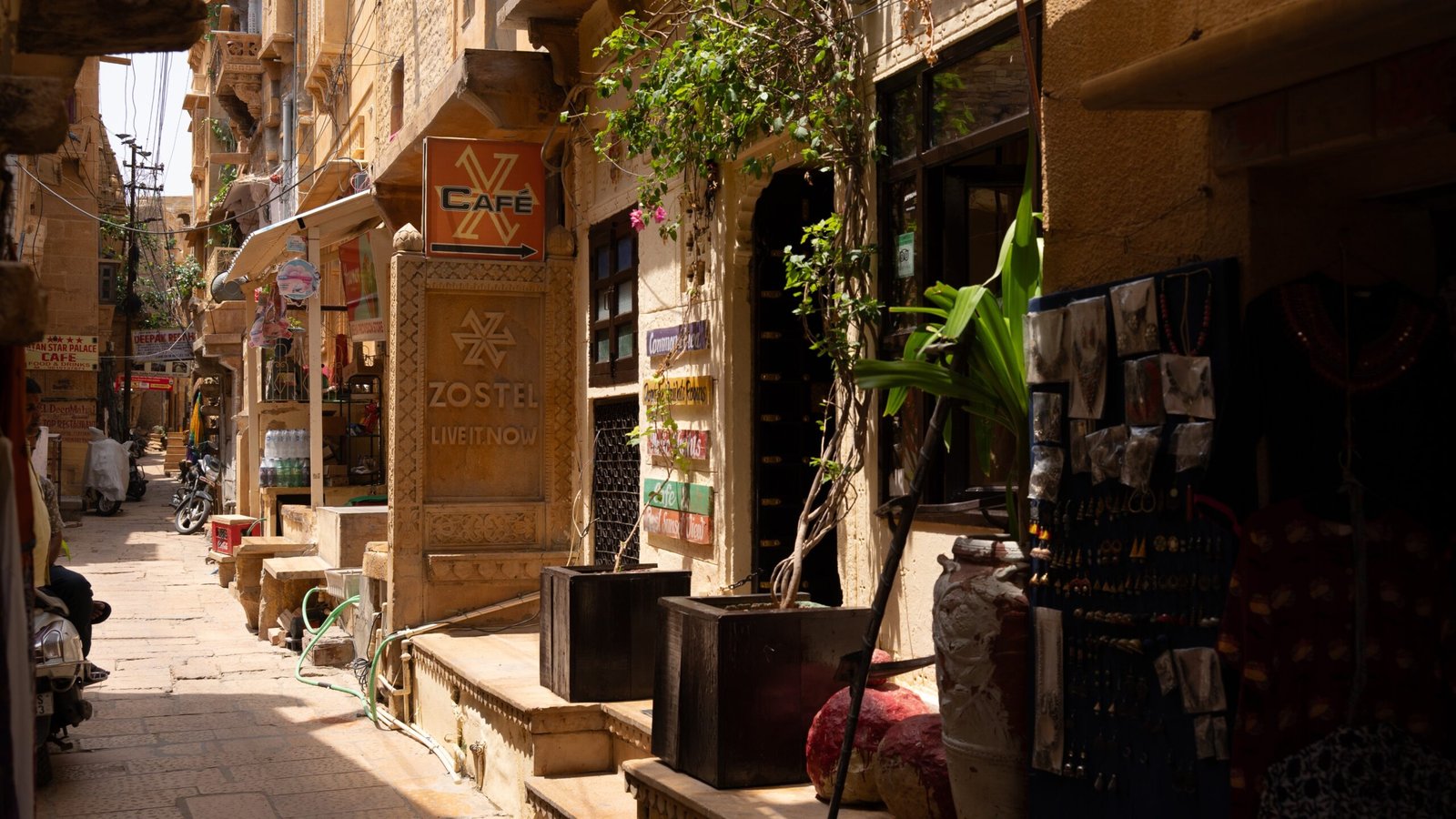 Jaisalmer Fort streets featuring accommodation options like Zostel