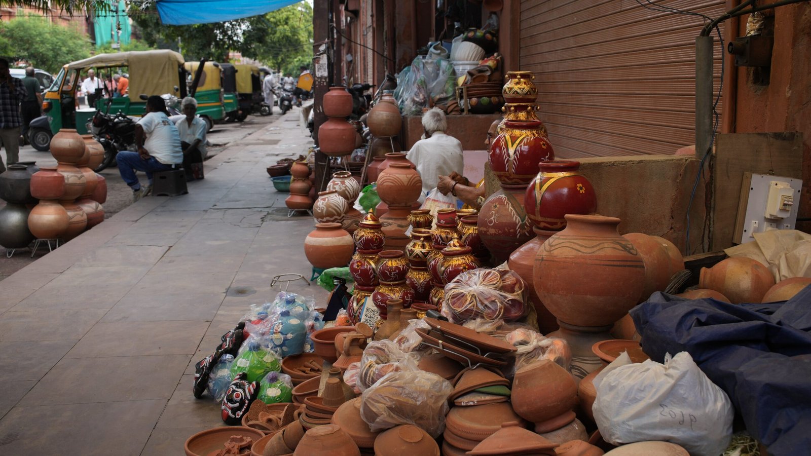 Newly made pottery on the streets of Jaipur