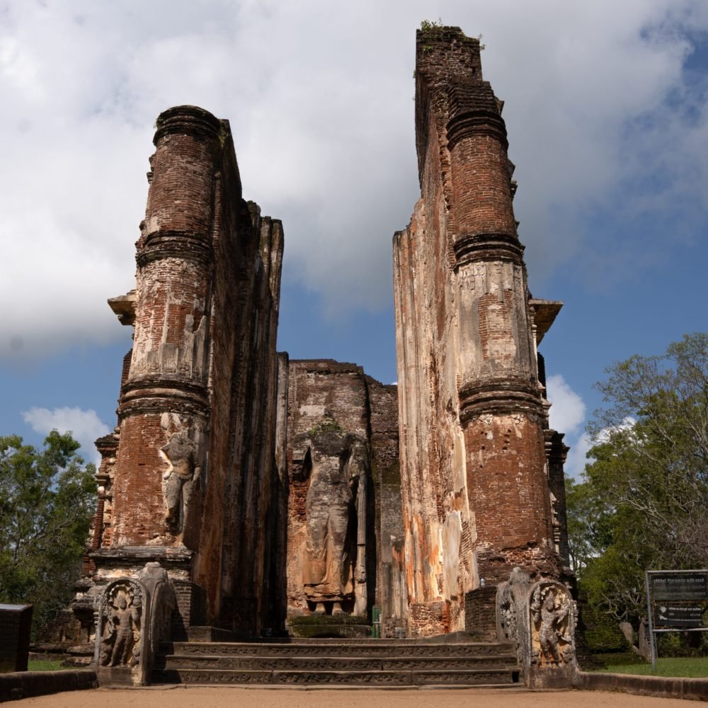 Lankatilaka Vihara